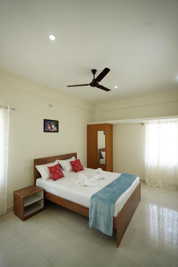 Castle Suites By Haven Homes, Kempegowda International Airport Road Бангалор Экстерьер фото