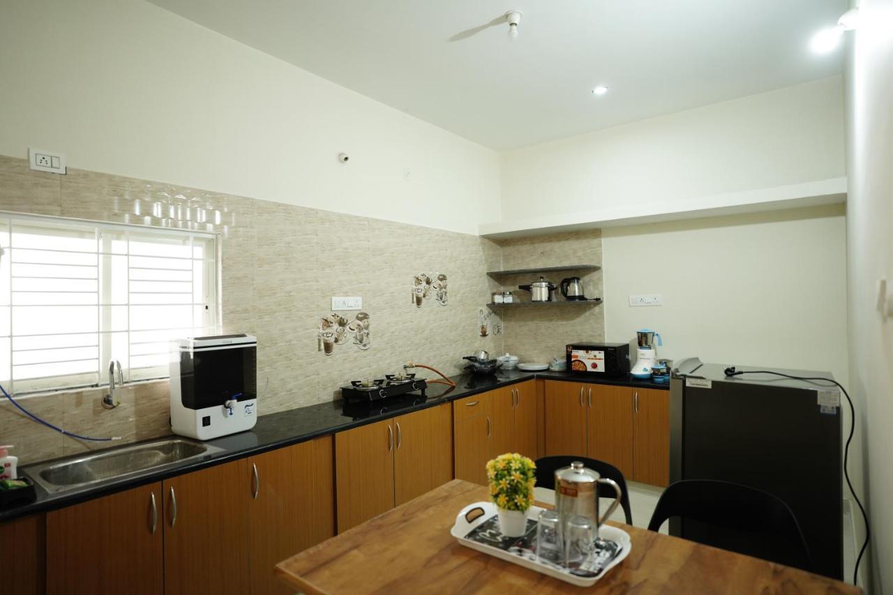 Castle Suites By Haven Homes, Kempegowda International Airport Road Бангалор Экстерьер фото